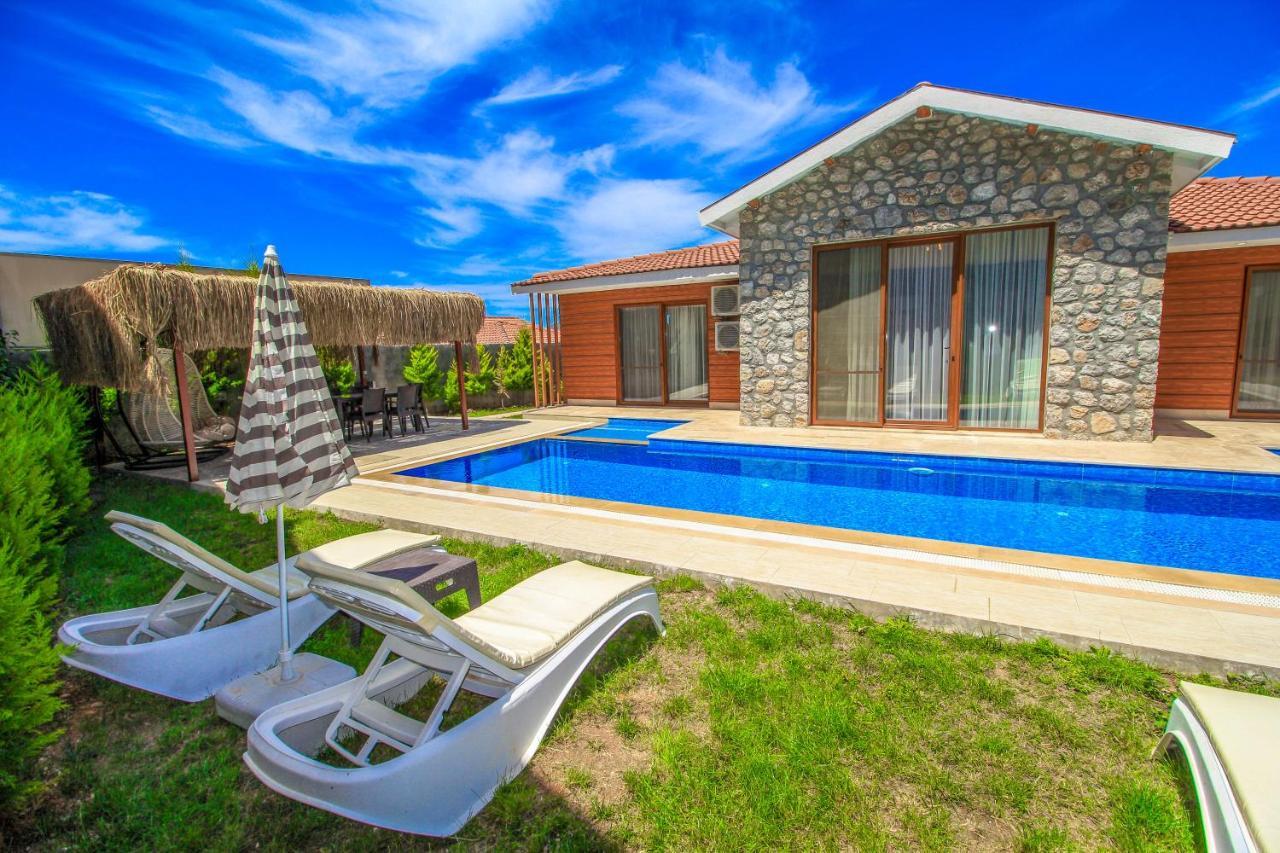 Patara Serenity 3+1 Villa, Oezel Havuzlu,